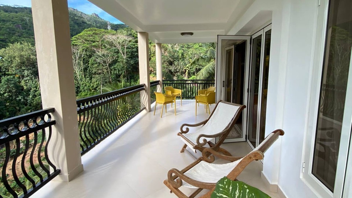 Mahe Island Villa | south hill villa