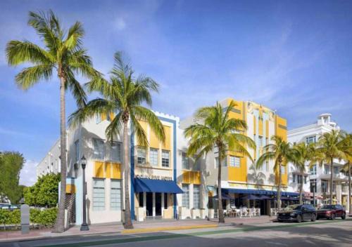 South Pointe Apartment | South of Fifth Family & Pet-Friendly Retreat Across from Best Beach in Miami