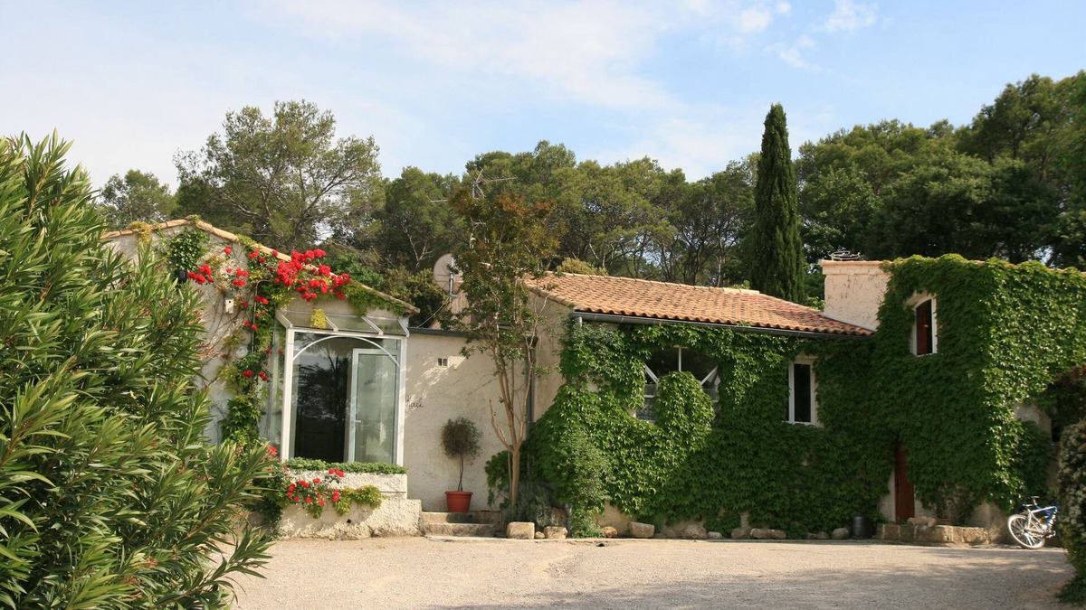 Saint-Jean-de-Cornies Apartment | South of France - French country life in a small village.