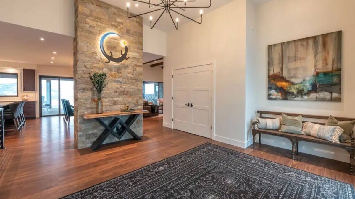 Okanagan-Similkameen House | South Okanagan Luxury!
