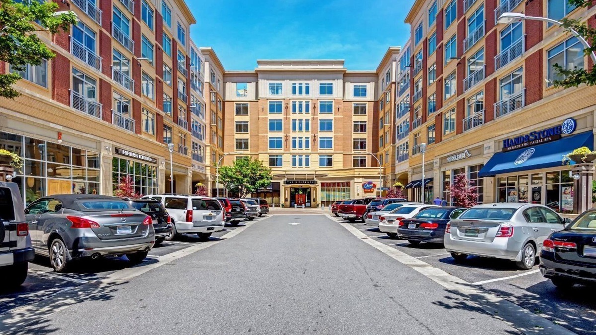 SouthPark Condo | South Park Luxury Condo
