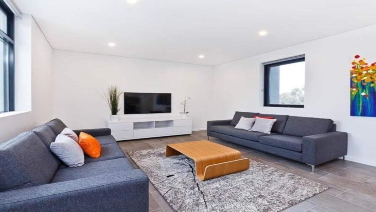 South Perth Apartment | South Perth Apartment Overlooking Swan
