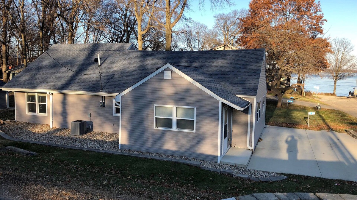 Clear Lake House | South Shore Cottage