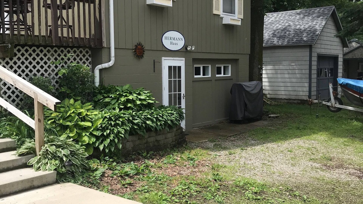 Clear Lake House | South Shore Dr Newly Remodeled