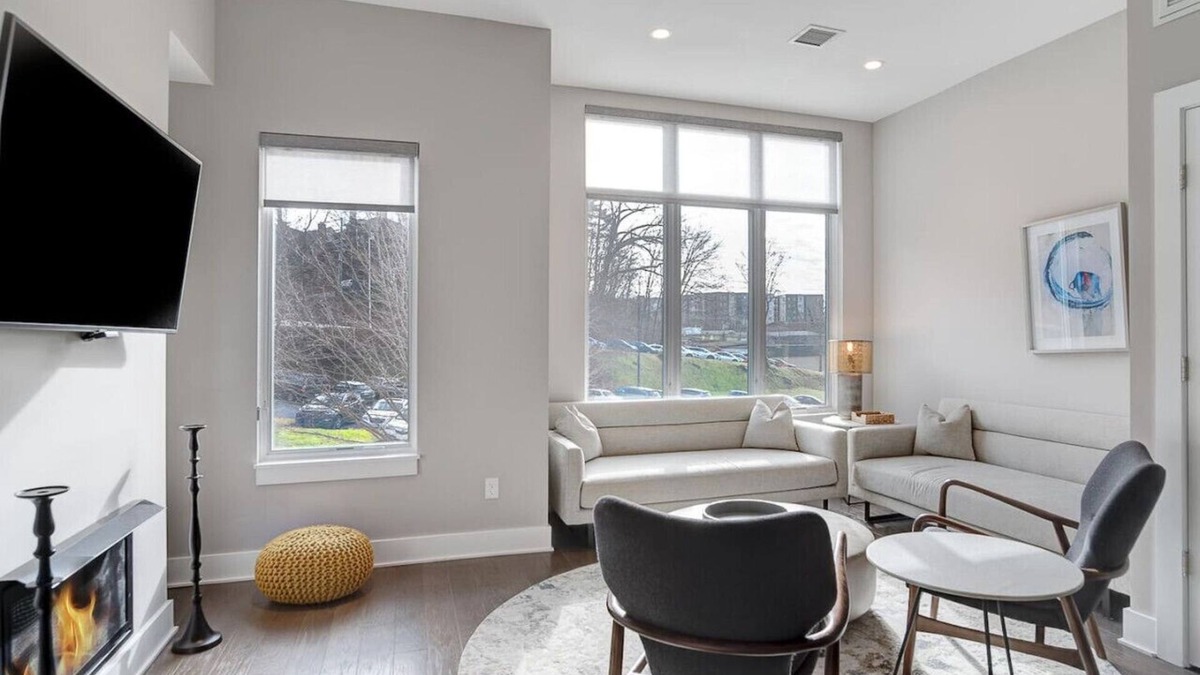East End - Valley Street House | South Slope Skyhaus with Rooftop Terrace