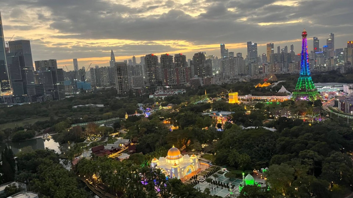 Nanshan Apartment | Southern 26th floor 3 Bed with gorgeous views of Window of the World Shenzhen