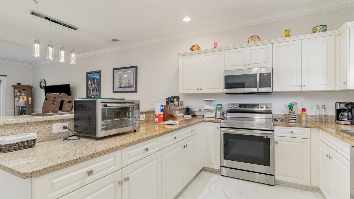 Longs Condo | Southern Comfort In Longs, Close to Hospitable, Cherry Grove Beach