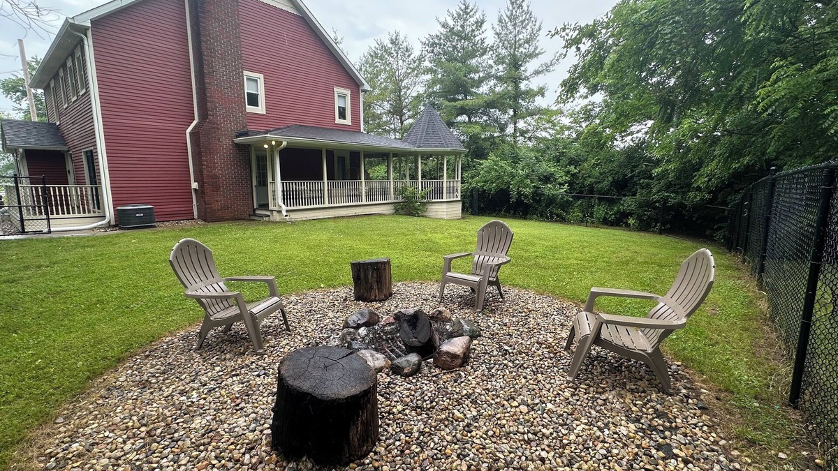 West Newton Other | Southern Indy Farmhouse ~ 4-beds, Game Room, Hot Tub, & Pet Friendly