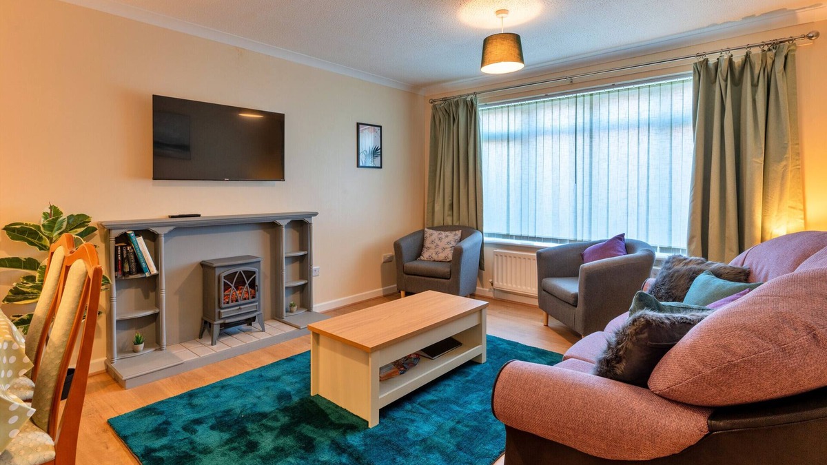 Burnham-on-Sea Ski Chalet | Southern Lea