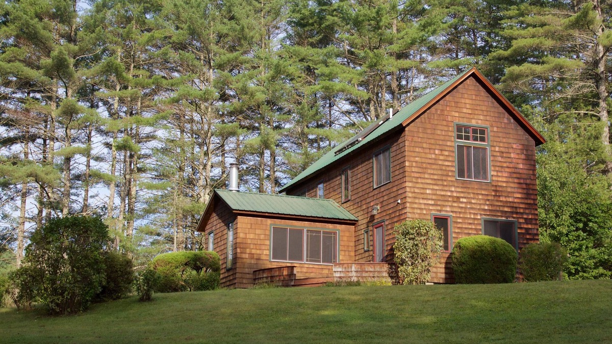 Brookline House | Southern Vermont Hideaway