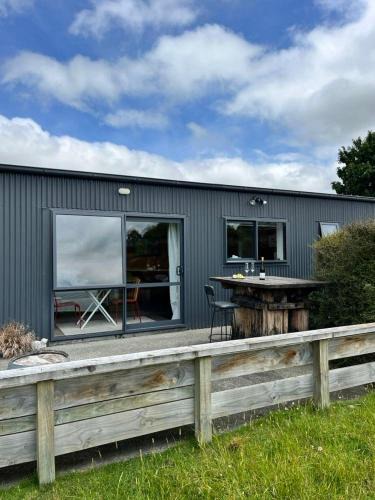 Southland District Apartment | Southland Farming Retreat
