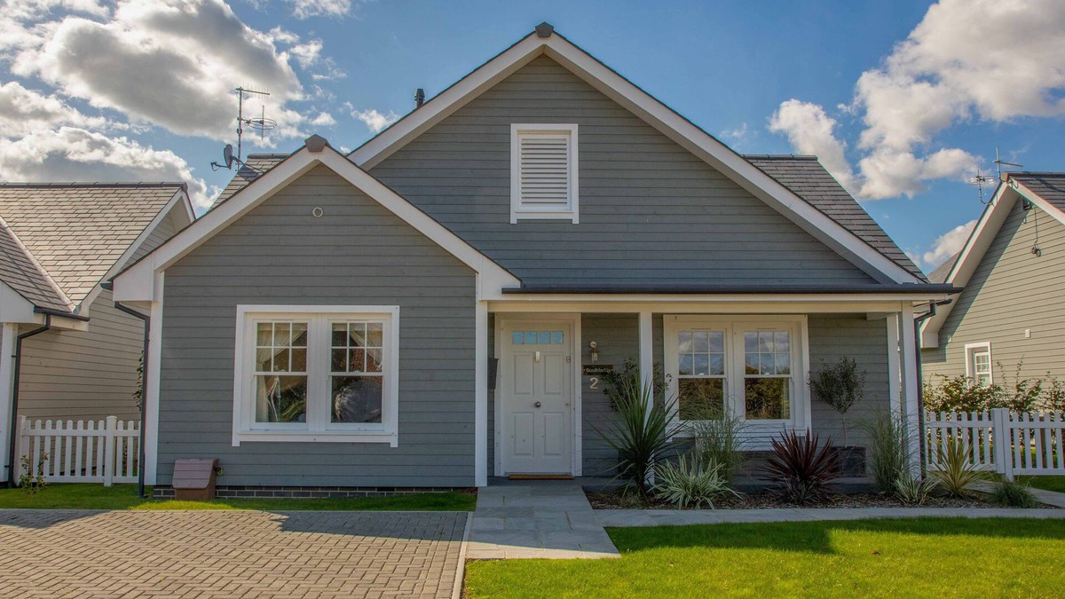 Bembridge House | Southlands - The Best New Three Bedroom Holiday Home On The Island?