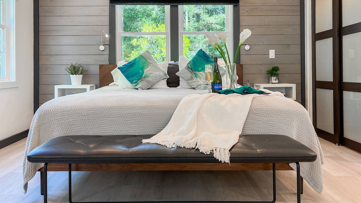 Southport House | Southport Tree Escape * King Studio Near Downtown