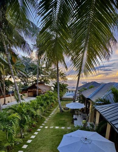 Santander Resort | Southseas Beach Resort and Dive Center