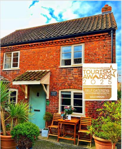 Southwell House | Southwell Holiday Cottage - Lavender Cottage
