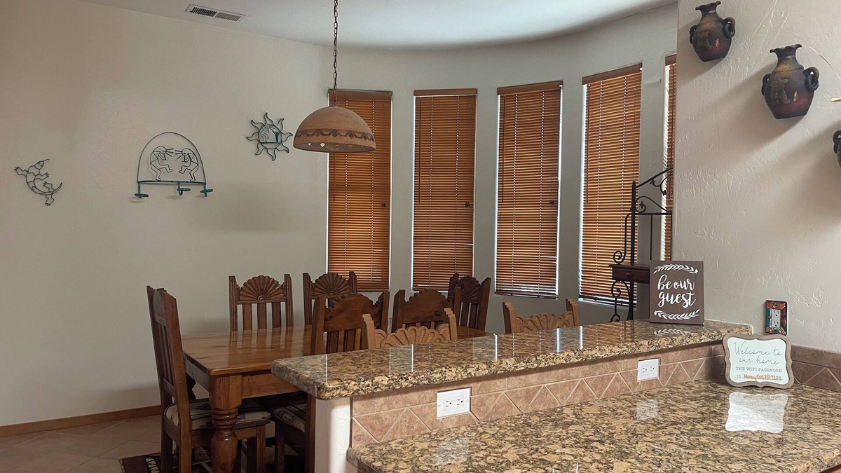 Rio Rancho House | Southwest Cozy 3-bedroom house in charming Rio Rancho with AC, WiFi