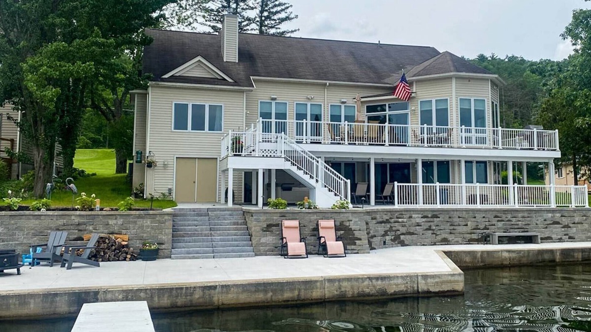 Honeoye House | Southwest Shores Chateau: Lakeside Family Getaway!