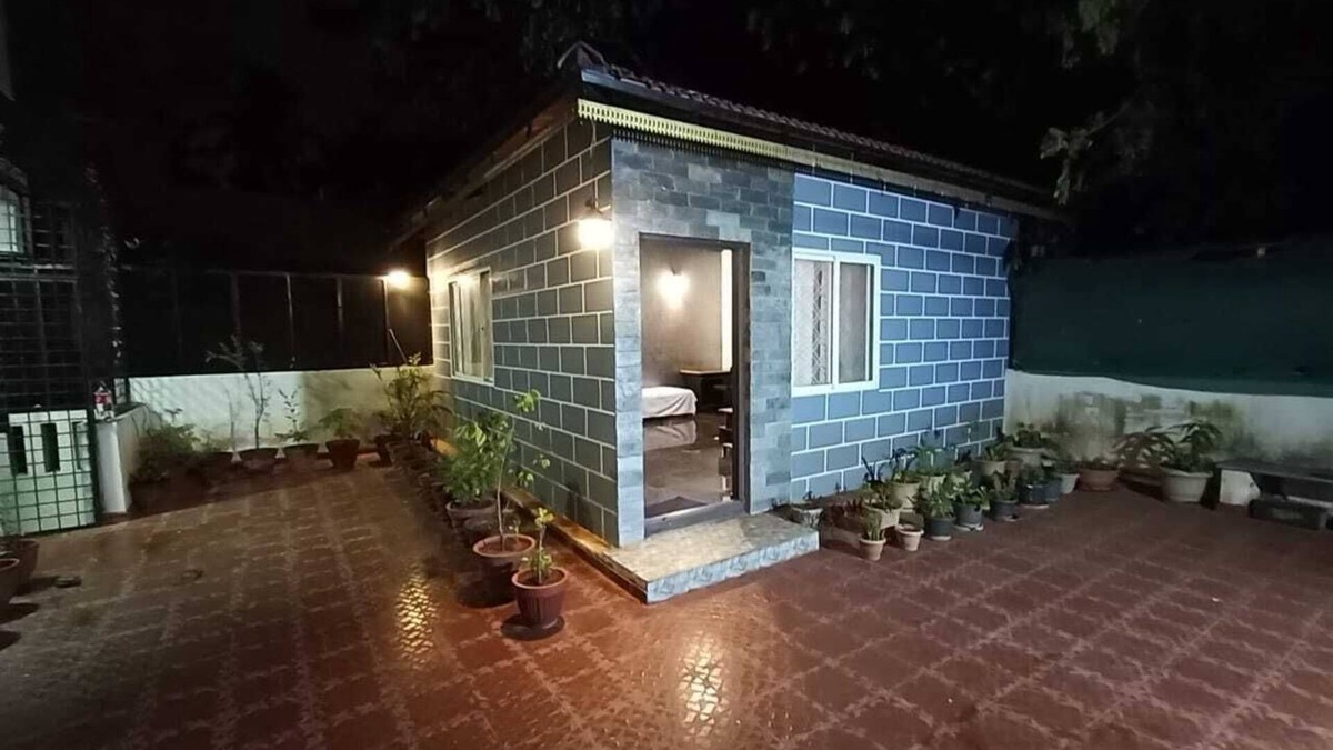 Jayanagar Cottage | Sovereign Cottage Steps from Nimhans Hospital.