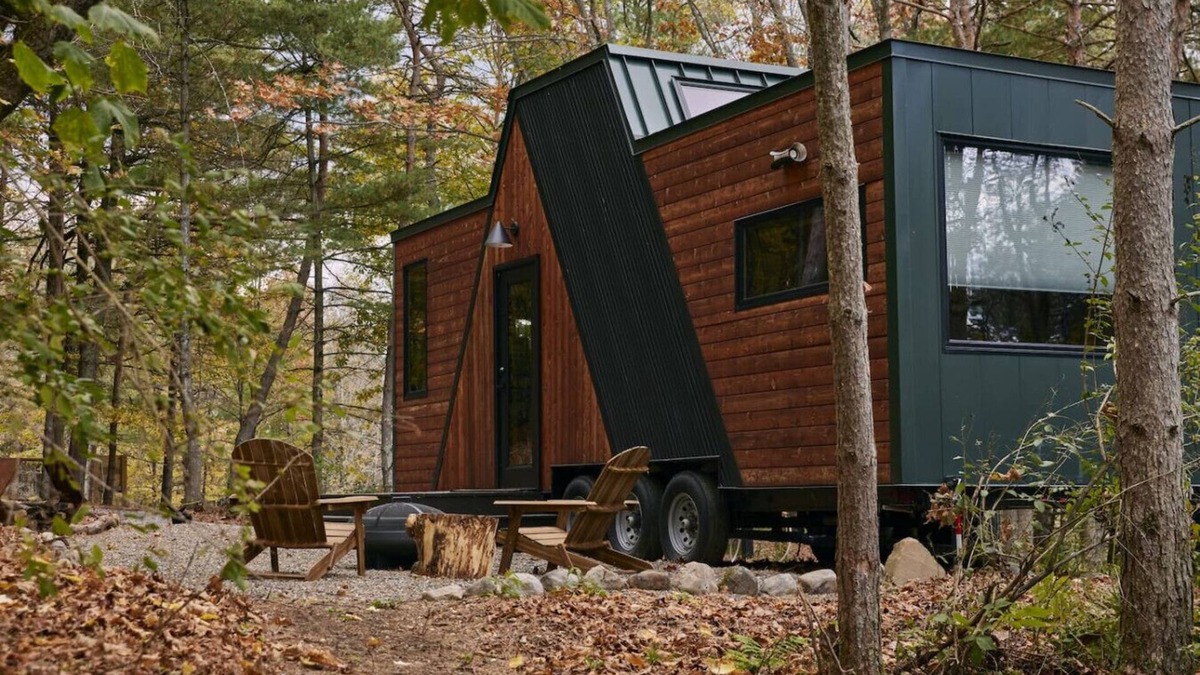Cambridge House | Sowilo Retreat All-Inclusive Cedar House