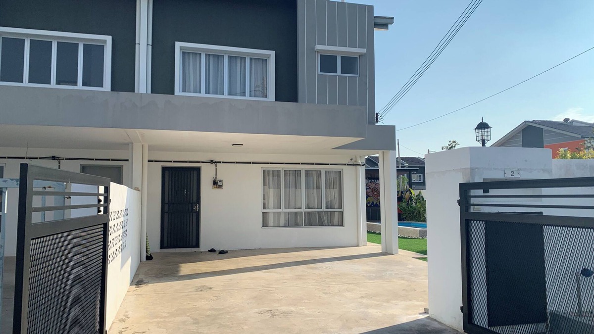 Ijok House | SP Homestay Puncak Alam With Private Swimming Pool