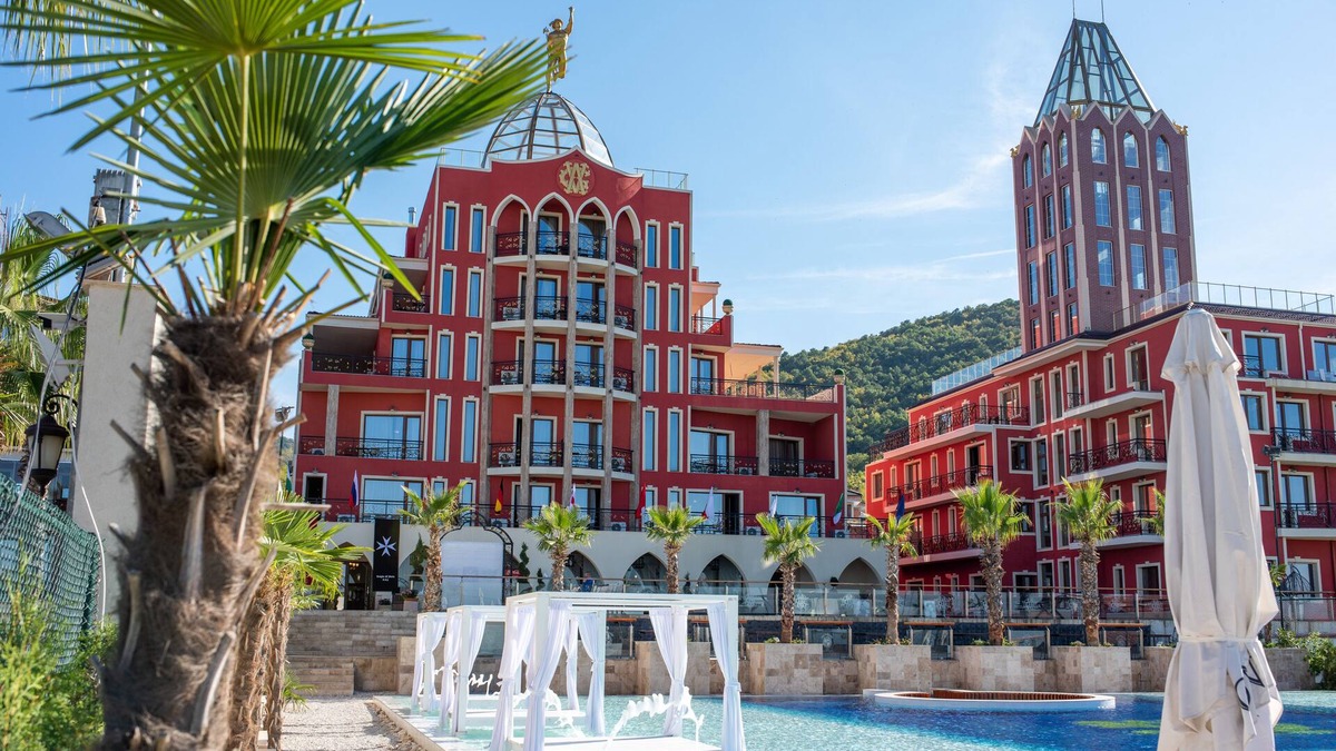 Parvenets Hotel | SPA Alchemist Residence
