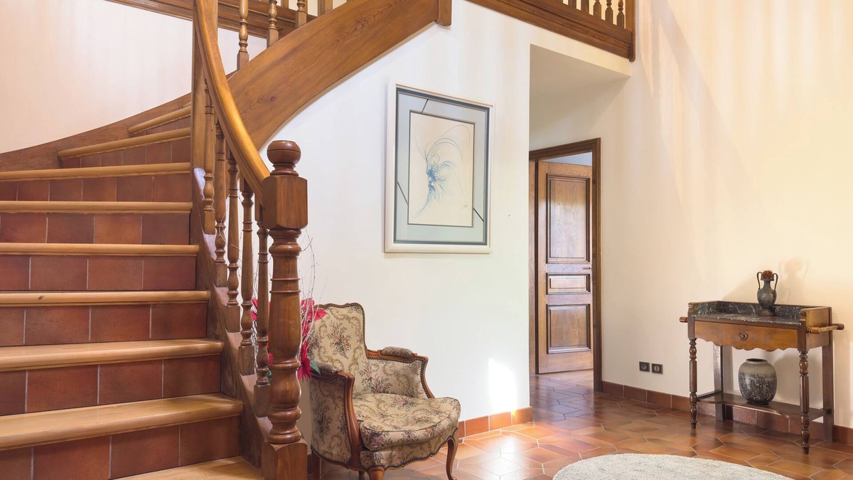 Gingsheim House | Spacious 150 m² Home – Garden, Balcony, Fire Pit, and Outdoor Amenities