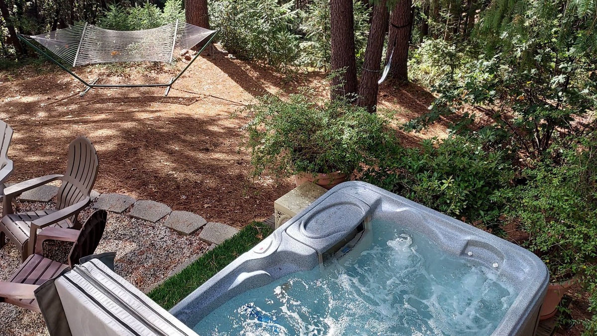 Gold Run House | Spa, Quiet, Peaceful Near Rollins Lake, Local Hiking, Romantic, Reunion, Retreat