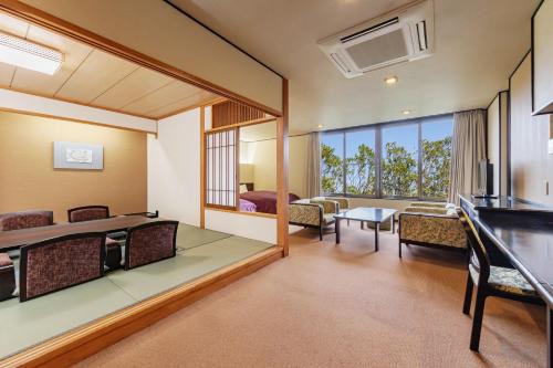 Iwaki Hotel | Spa Resort Hawaiians Hotel Hawaiians
