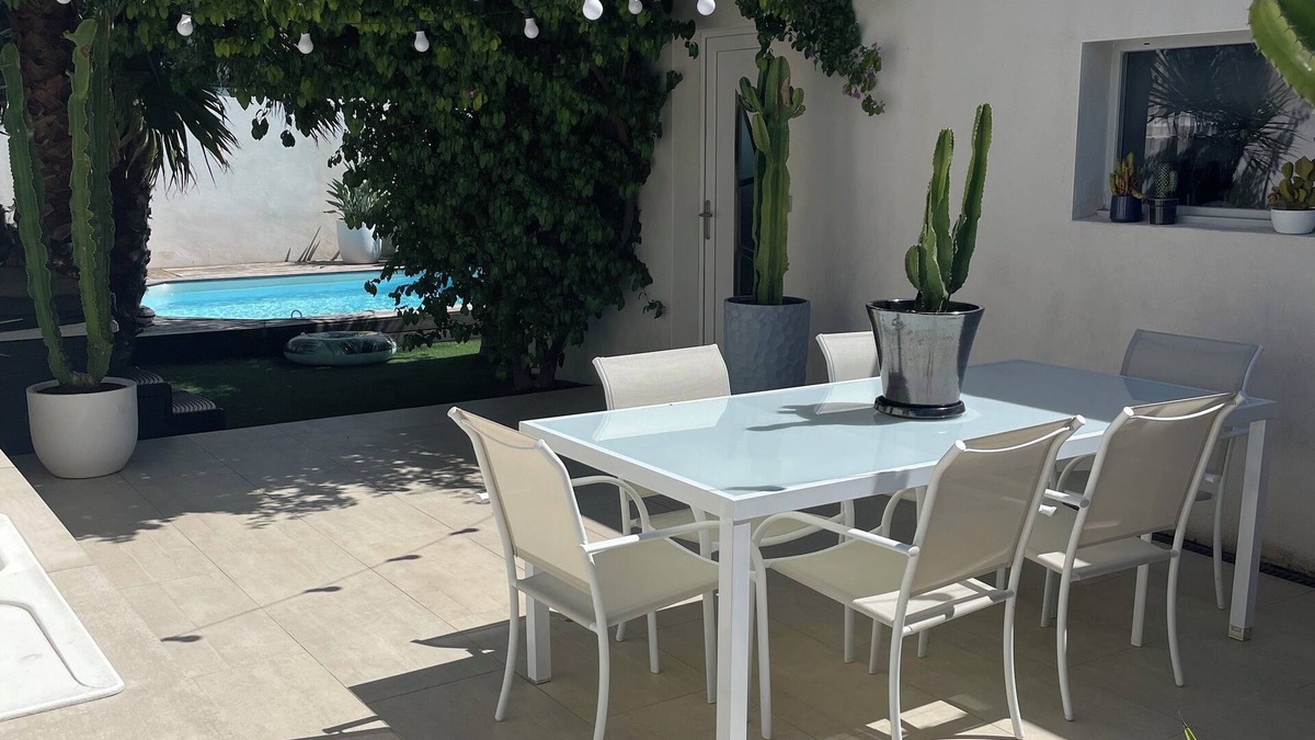 Bouillargues House | Spa villa relaxation