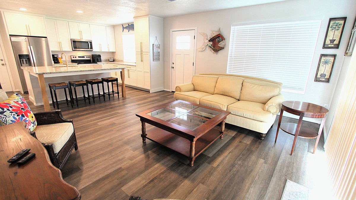 Titusville House | SPACE COAST ANGLERS RETREAT