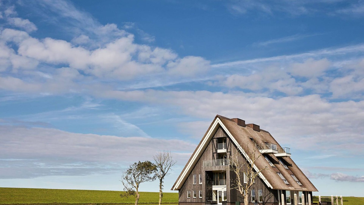 Wierum Villa | Space to Connect: A Coastal Villa