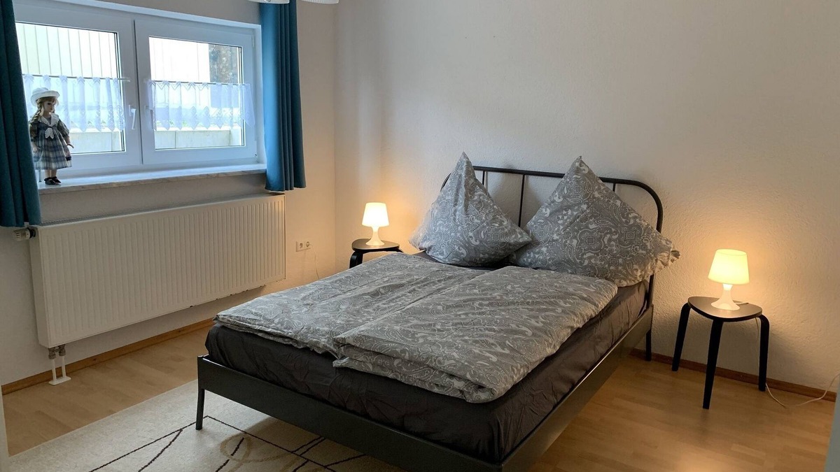 Ichenhausen Apartment | Spacious apartment with a sunny garden & sauna near Legoland