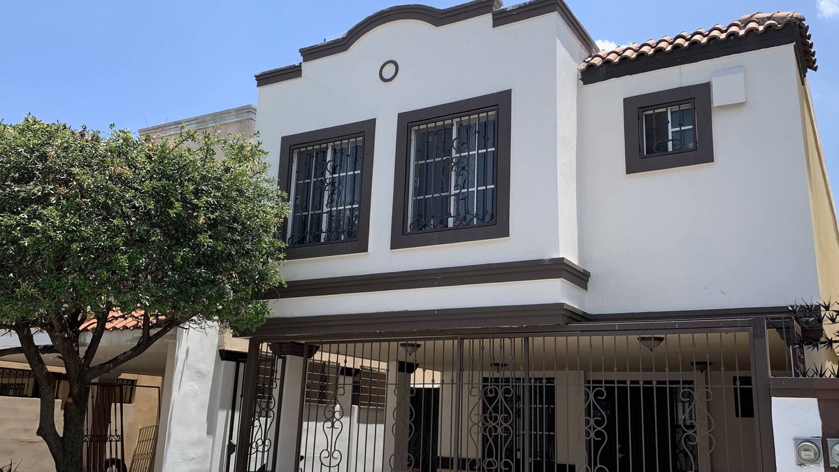 Escobedo House | Spacious 4-bedroom house in beautiful Ciudad General Escobedo with WiFi, AC