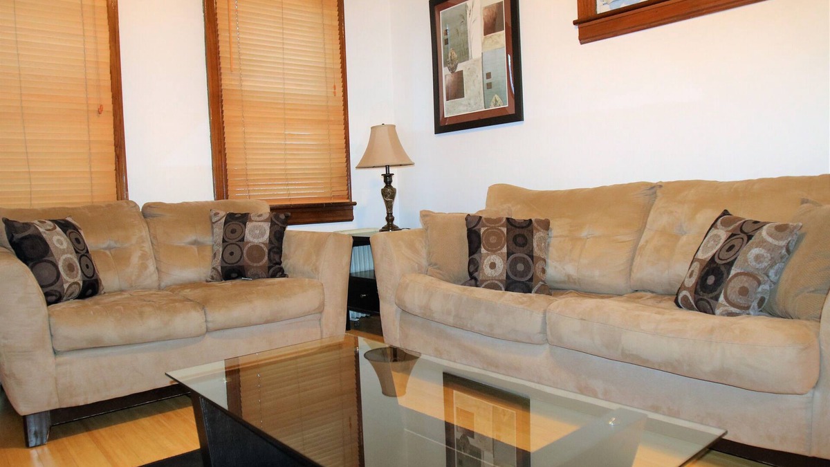Raritan Apartment | Spacious 1br Apartment in Raritan- Fully Furnished!