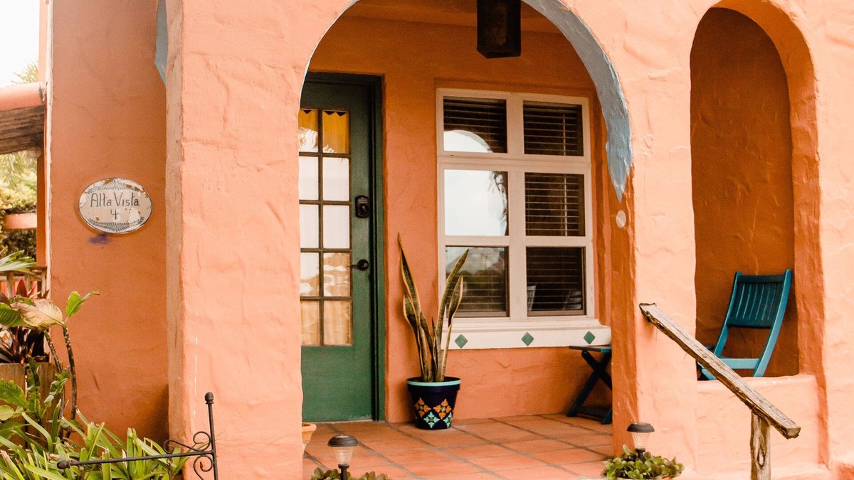 Port Isabel Apartment | Spacious 1BR + Bunks – King Bed, Sleeps 6/Historic Rental near SPI