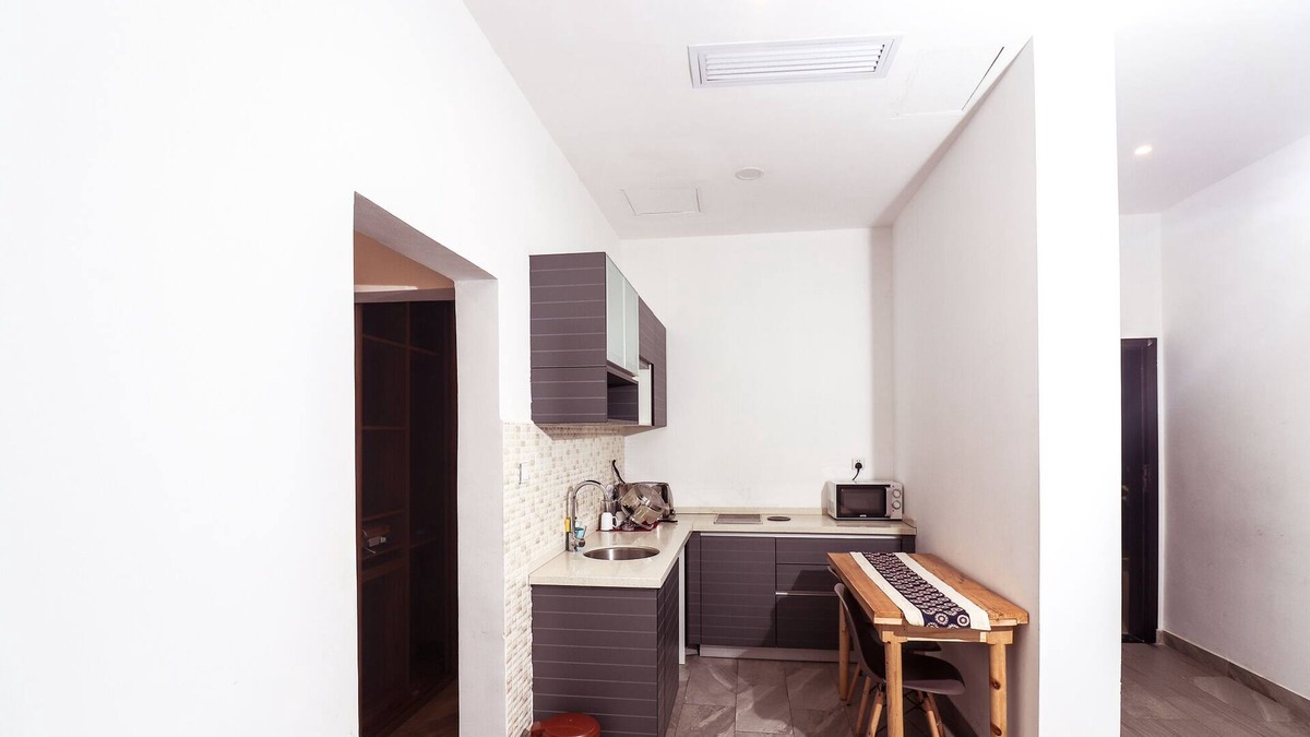 Mwananyamala Apartment | Spacious 1BR serviced apartment with wifi