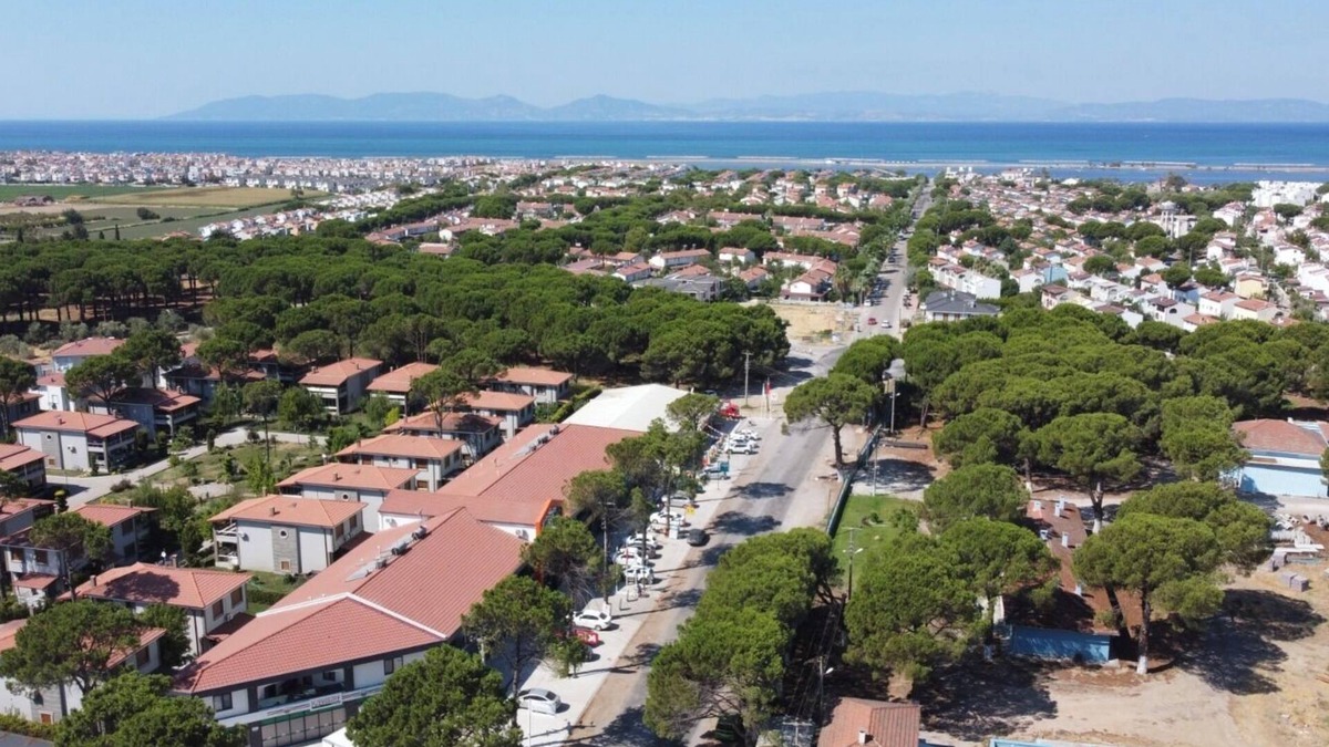 Altınova Apartment | Spacious 2+1 Apartments with Large Balconies, Walking Distance to Altınova Beach
