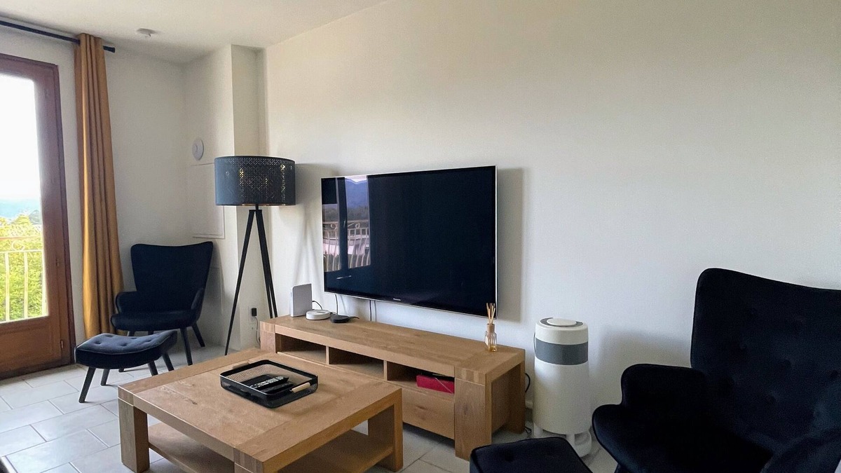 Casanova Apartment | SPACIOUS 2 BED APARTMENT BETWEEN SEA AND MOUNTAINS