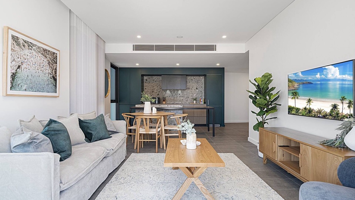 North Fremantle Apartment | Spacious 2-Bed Apartment with Rooftop Views