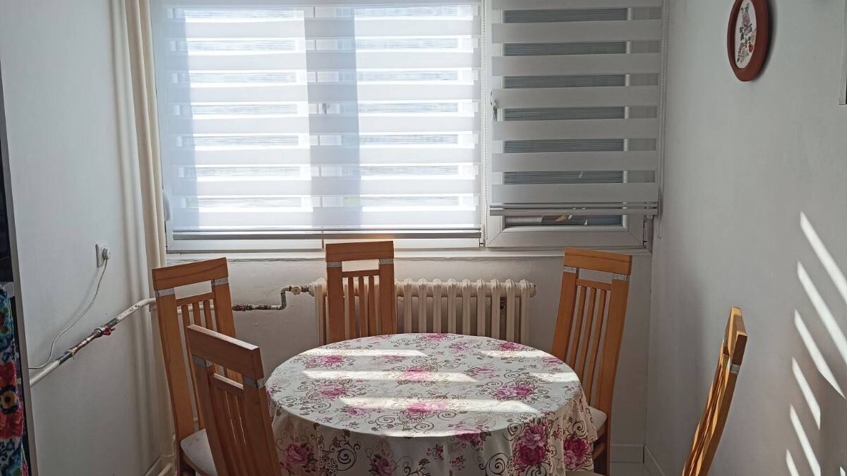 Novo Sarajevo Apartment | Spacious 2 bedroom apartment in serene Sarajevo with AC, WiFi