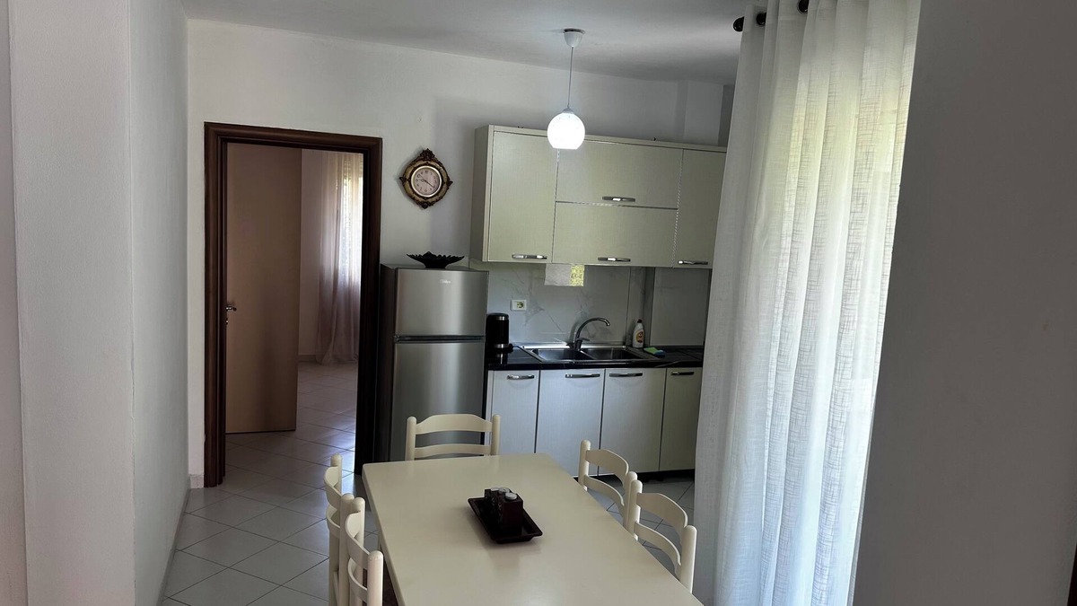 Shkembi i Kavajes Apartment | Spacious 2-bedroom apartment 1-living room with WiFi, 500m near Beach in Durrës