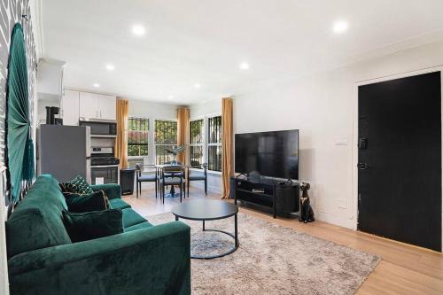 The Flats Apartment | Spacious 2-Bedroom Hollywood Apartment near Sunset Blvd