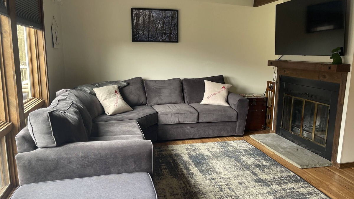 Blodgett Mills House | Spacious 2 bedroom, +loft, 2 full bath, dog-friendly condo for the whole family