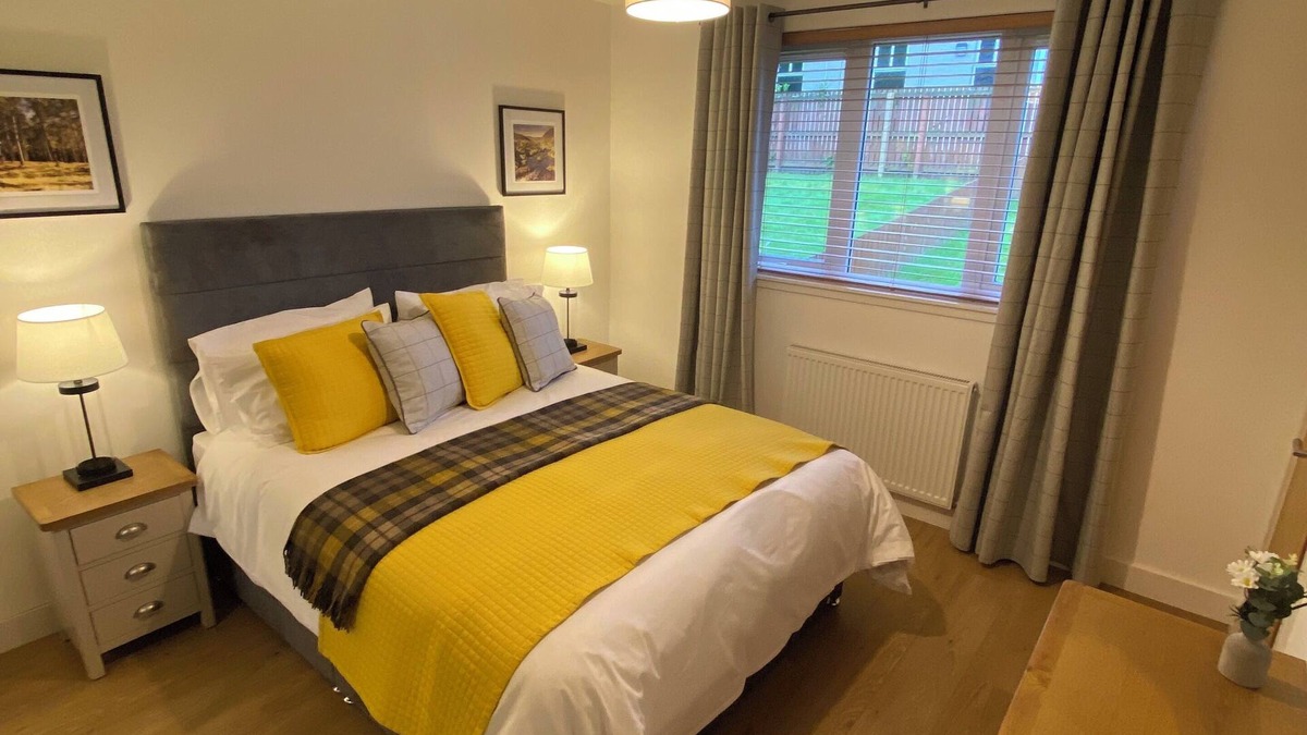 South Galson Apartment | Spacious 2BR Apartment - Ground Floor - Inverness