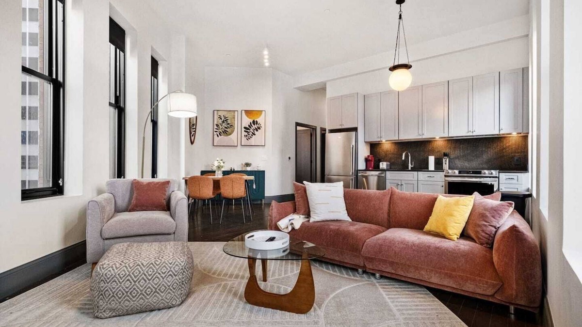 Downtown Pittsburgh Apartment | Spacious 2BR Apt-Near Everything Pittsburgh Offers