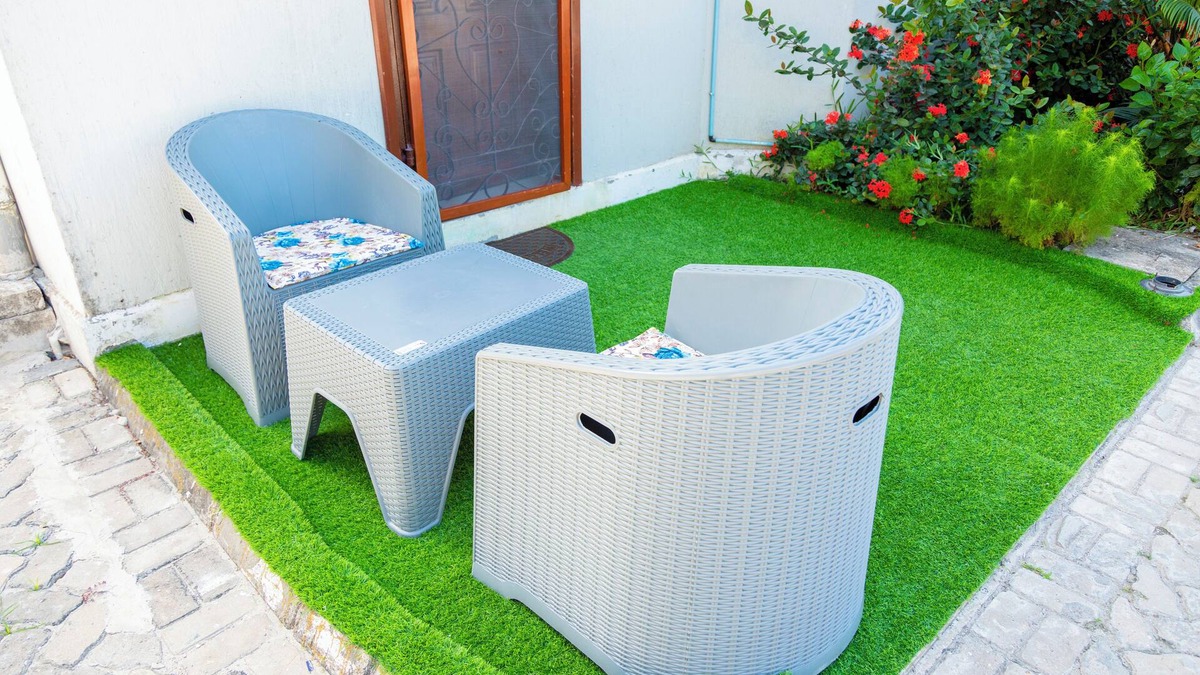 Oyster Bay Apartment | Spacious 2BR Apt | Prime Location | Near Beach | 5G WiFi | Power Backup | Secure