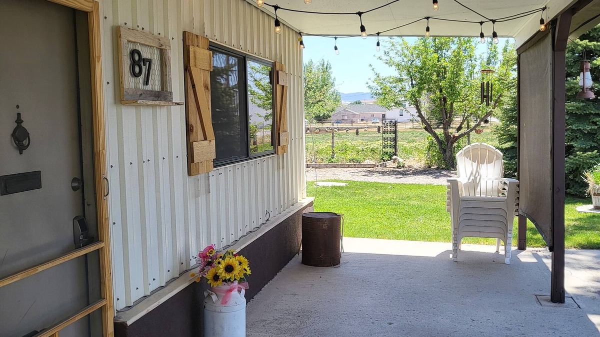 Salina House | Spacious 2BR Home, Sleeps 6, Renovated, Rural Retreat