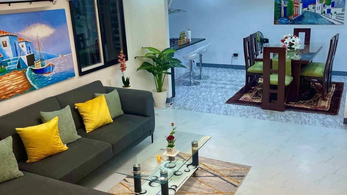 Santa Rosa Apartment | Spacious 3-bedroom hotel suites with AC, WiFi in enjoyable City of Santa Rosa