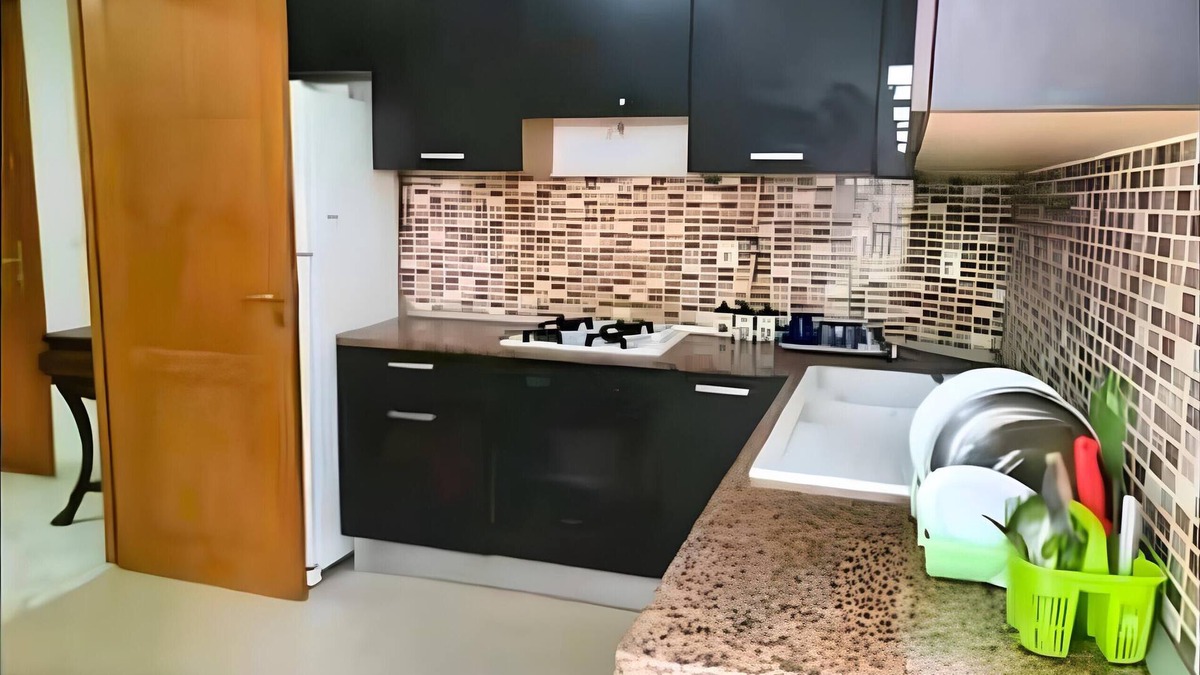 Ennasr Apartment | Spacious 3-Bed High-End Appartm in Ennasr - Ideal for family - Transfer Service