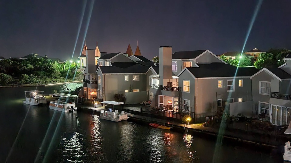 Marina Martinique Apartment | Spacious 3-bedroom apartment on the Marina - 850m from the beach!
